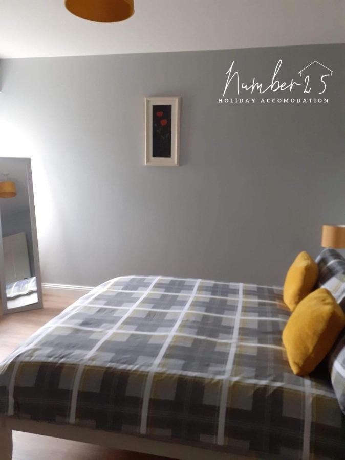 Number 25 Self Catering Apartments Ederney Ardess Ngoại thất bức ảnh