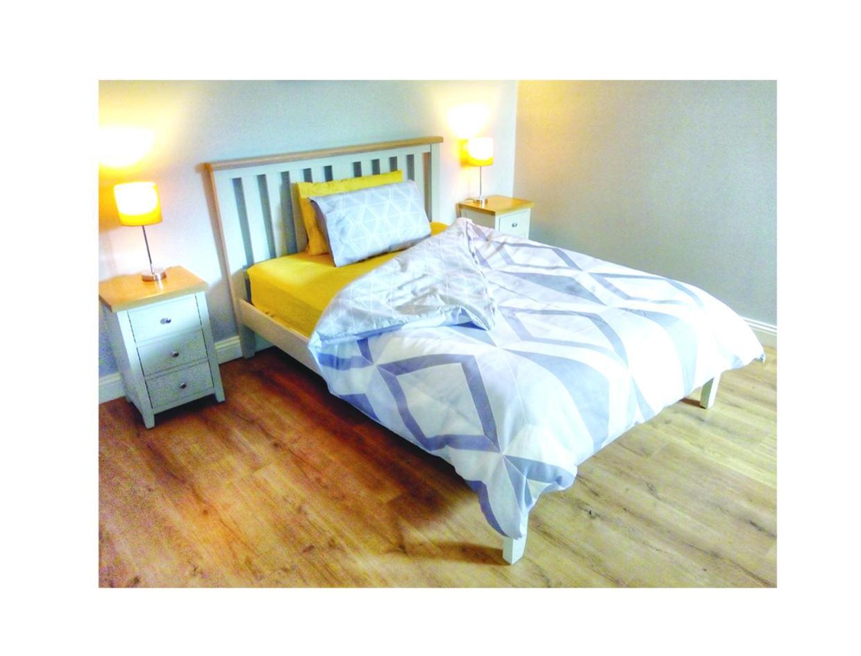 Number 25 Self Catering Apartments Ederney Ardess Ngoại thất bức ảnh